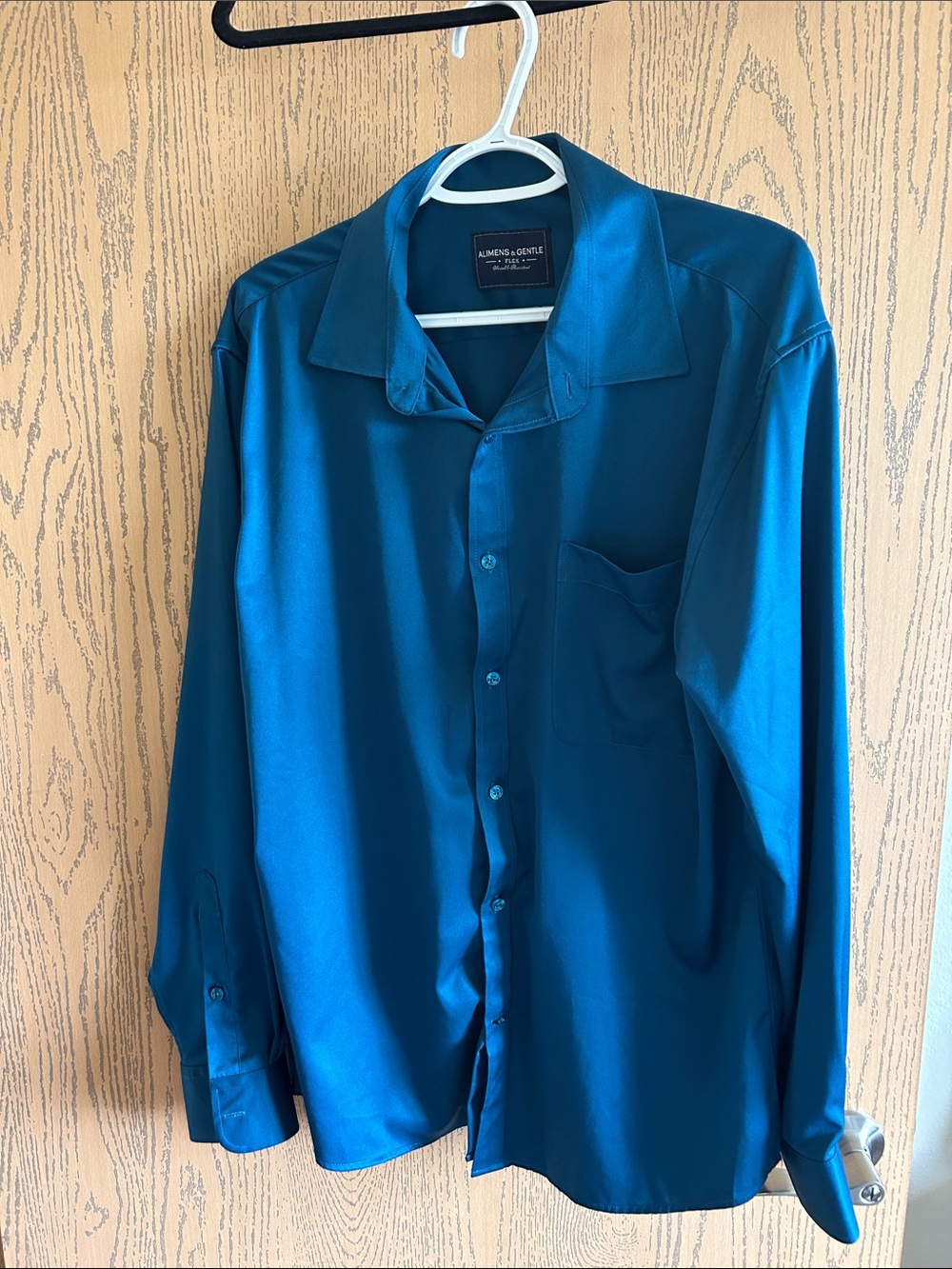 Men's Teal Blue Long-Sleeve Dress Shirt - Classic Spread Collar